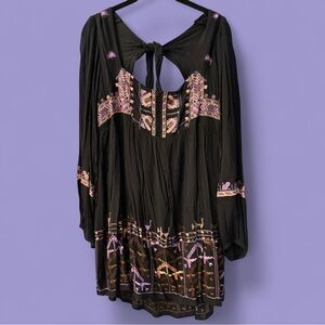 Free People Women’s Rhiannon Black Boho Embroidered Dress - Sz Medium EUC